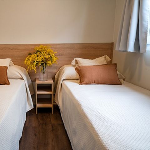 Stacaravan 6 personen - Mobile-home | Comfort | 3 Slaapkamers | 6 Pers. | Verhoogd terras | Airconditioning