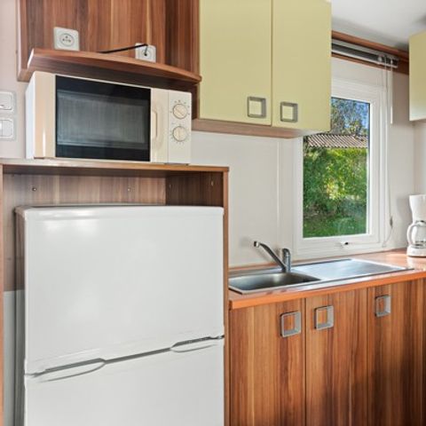 Stacaravan 8 personen - Classic | 3 slaapkamers | 6/8 pers. | Overdekt verhoogd terras | Airconditioning.