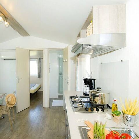 Stacaravan 6 personen - Comfort | 3 slaapkamers | 6 pers | Verhoogd terras | Airconditioning | TV