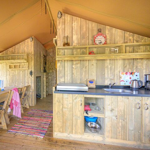 LODGE 6 personen - Ciela Nature Lodge tent - 3 slaapkamers - Ingerichte keuken - Badkamer