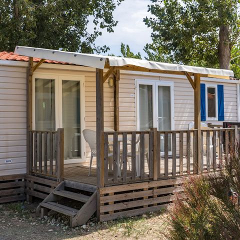 Stacaravan 6 personen - Klassiek | 3 Slaapkamers | 6 Pers. | Verhoogd terras | Airconditioning.