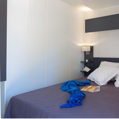 Stacaravan 4 personen - HACIENDA - 2 Slaapkamers - ZONDAG
