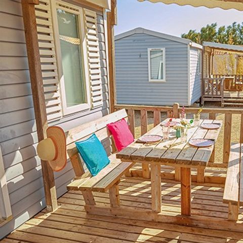 Stacaravan 4 personen - Comfort | 2 Slaapkamers | 4 Pers. | Verhoogd terras
