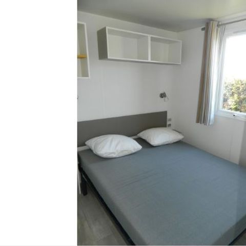 Stacaravan 6 personen - Comfort-stacaravan van 28 tot 31 m² (3 slaapkamers) + terras, voor 6/8 personen
