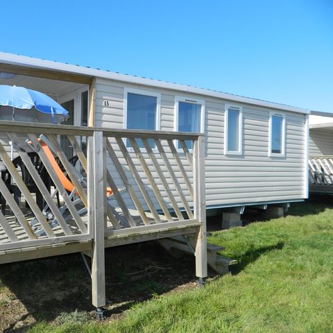 Stacaravan 6 personen - 28 tot - 31 m² - 3 slaapkamers - Terras - Voor 6/8 personen
