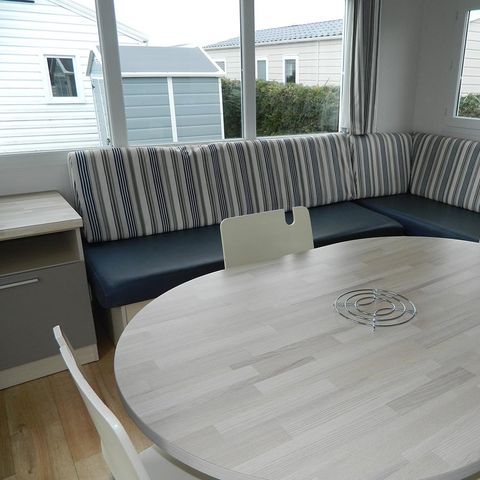 Stacaravan 4/6 personen - Standaard van 32 m² - 2 slaapkamers - Terras - Voor