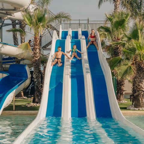Camping Les Tamaris et Les Portes Du Soleil  - Hérault - Afbeelding N°3