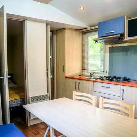 Stacaravan 5 personen - 3 Kamers 5 Personen (4 volwassenen en 1 kind -16 jaar) Airconditioning + TV