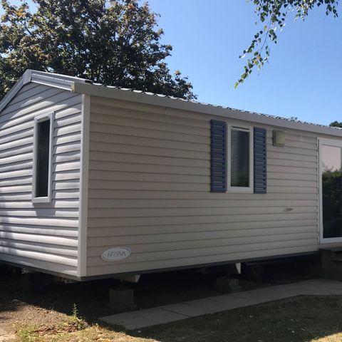 Stacaravan 4 personen - Loisir Confort 2bed. 4pers. - 25m2 Terras met parasol - SAM