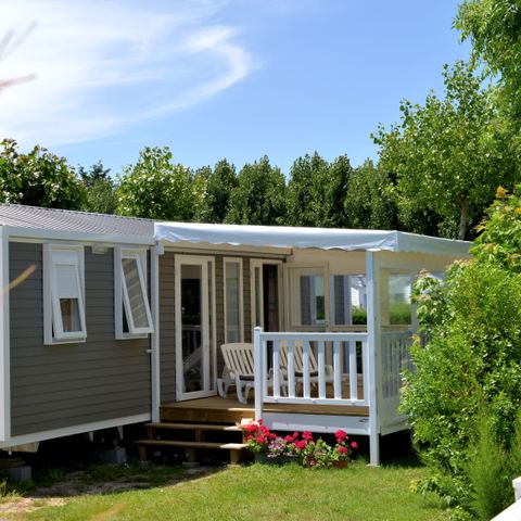 Stacaravan 6 personen - Loisir confort 3 ch. 6 pers - 36m2 - Overdekt terras - SAM