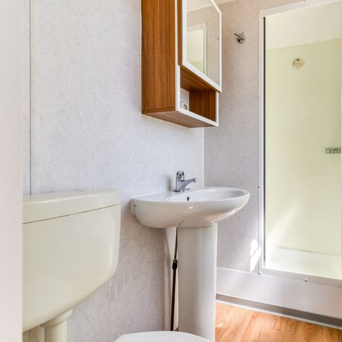 Stacaravan 4 personen - Comfort | 2 Slaapkamers | 4 Pers | Overdekt Terras | Airconditioning