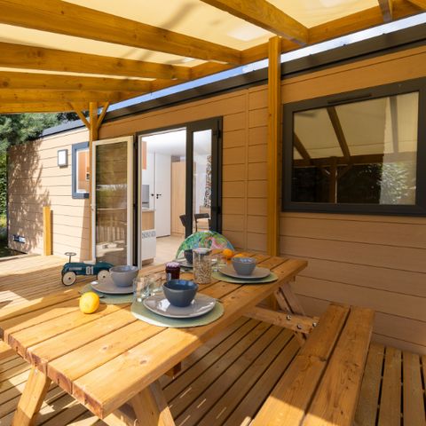 Stacaravan 6 personen - Bungalow Sapin - 32m² met halfoverdekt houten terras