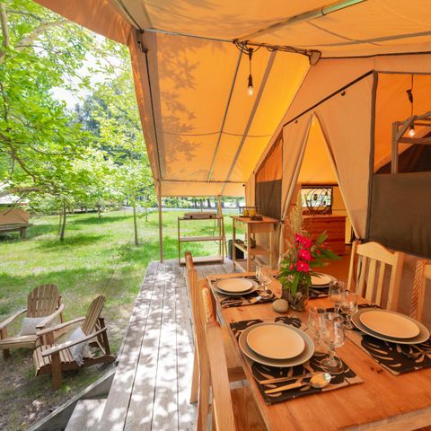 LODGE 4 personen - Ecolodge zonder sanitair voor 4 personen (2 slaapkamers)