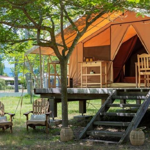 LODGE 4 personen - Ecolodge zonder sanitair voor 4 personen (2 slaapkamers)