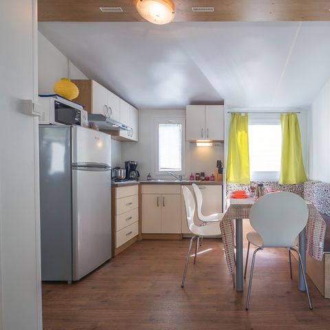 Stacaravan 6 personen - Mobile-home | Comfort XL | 3 slaapkamers | 6 pers. | Verhoogd terras | Airconditioning | TV