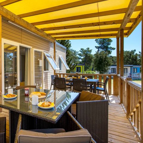 Stacaravan 4 personen - Mobile-home | Premium | 2 slaapkamers | 4 pers. | Verhoogd terras | Air-con.