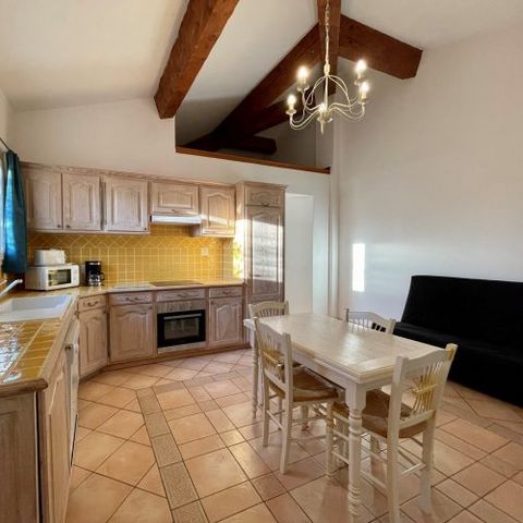 Appartement 4 personen - 2-kamer appartement 40m² - douche - TV - airconditioning