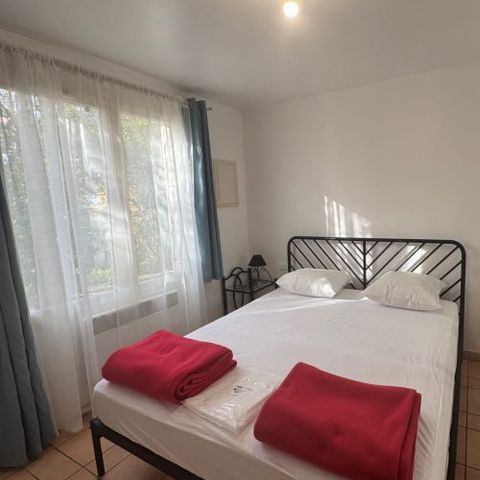 Appartement 4 personen - 2-kamer appartement 40m² - 1 slaapkamer - douche - TV - jacuzzi