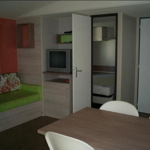 Stacaravan 5 personen - Stacaravan LAURIER zonder airconditioning 2 kamers (29m²)