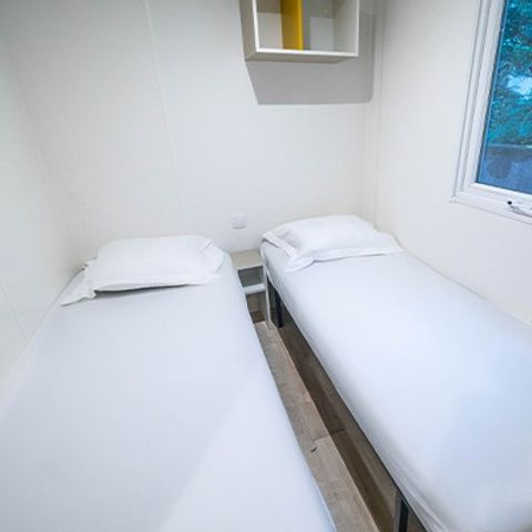Stacaravan 6 personen - Mobile-home | Comfort | 3 slaapkamers | 6 pers. | Single terras | Air-con.