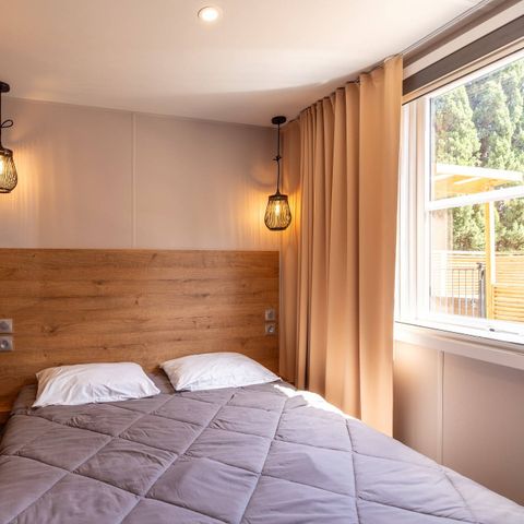 Stacaravan 8 personen - Stacaravan | Ultimate | 3 slaapkamers | 6/8 Pers | Verhoogd terras | Airconditioning | TV