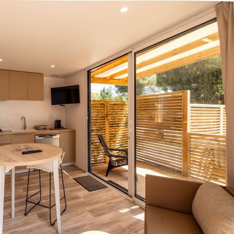 Stacaravan 8 personen - Stacaravan | Ultimate | 3 slaapkamers | 6/8 Pers | Verhoogd terras | Airconditioning | TV