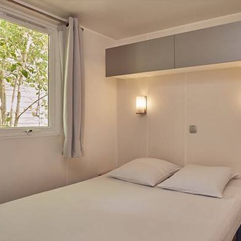 Stacaravan 6 personen - Stacaravan | Klassiek | 3 Slaapkamers | 6 Pers. | Verhoogd terras | Airconditioning | TV