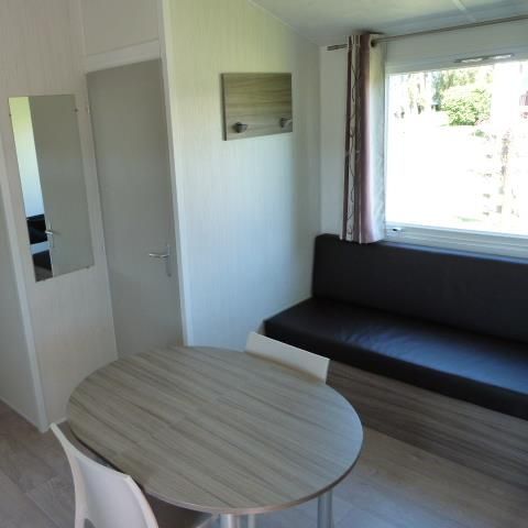 Stacaravan 6 personen - M5 M8 Malaga 2012 - overdekt hoekterras