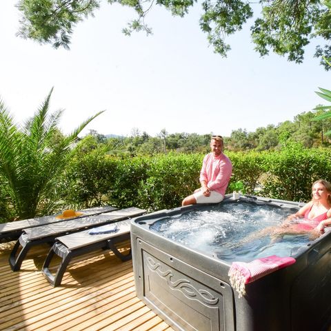 Stacaravan 6 personen - Premium Spa - 2 slaapkamers - 4/6 slaapplaatsen