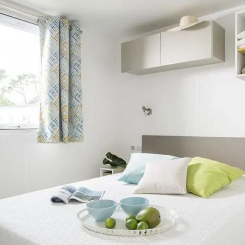 Stacaravan 6 personen - Cordélia 57 met jacuzzi