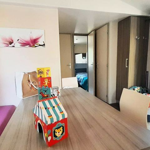 Stacaravan 6 personen - Arizona Standaard 4 Kamers 6 Personen Airconditioning