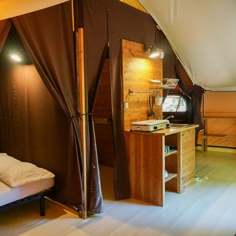 Tent 4 personen - Canadees met houtkachel