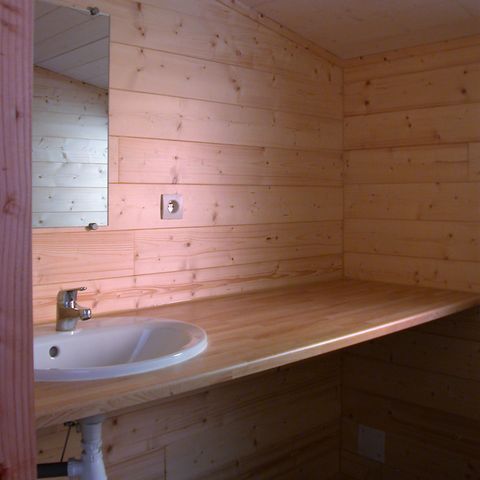 Chalet 5 personen - Zomer comfort - 2 slaapkamers - TV - PLANCHA - WIFI