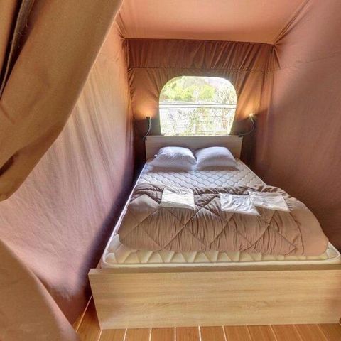 Tent 5 personen - Ciela Nature Lodge SPA tent - 3 slaapkamers - Ingerichte keuken - Badkamer