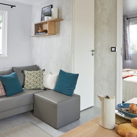 Stacaravan 4 personen - Grand Large - 2 slaapkamers - 30 m2 (+Zeer groot 22,5 m2 halfoverdekt terras)