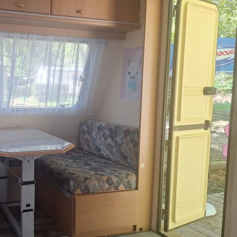 Caravan 2 personen - "Rosetta" of "Violetta" – Zonder sanitair