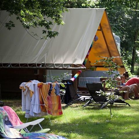 Tent van canvas en hout 4 personen - Amazone (geen sanitaire voorzieningen)