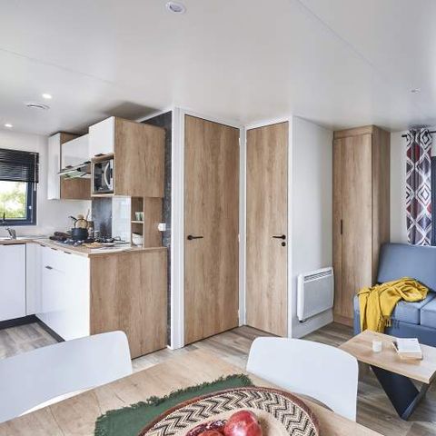 Stacaravan 8 personen - Family Premium 8 Personen (2023) groot half overdekt terras + TV + vaatwasser + WIFI