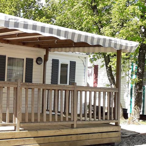 Stacaravan 6 personen - Stacaravan Standaard 22-28m² - 2 kamers - overdekt terras + TV* 4/6 pers