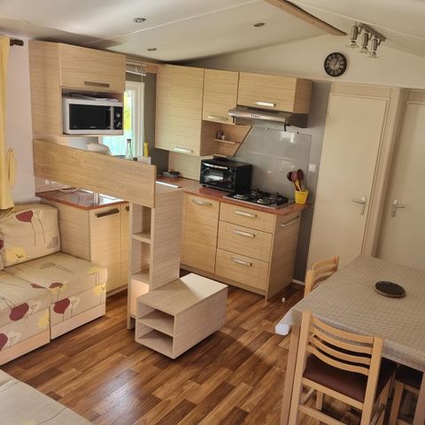 Stacaravan 6 personen - Stacaravan Confort 22-28m² - 2 kamers - overdekt terras + TV* 4/6 pers