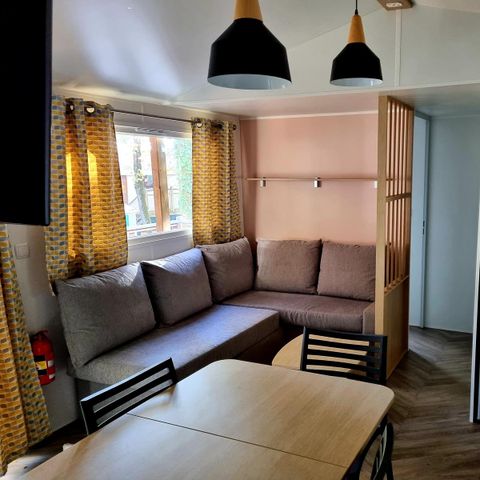 Stacaravan 8 personen - Comfort 24-34m² - 3 kamers - overdekt terras + TV
