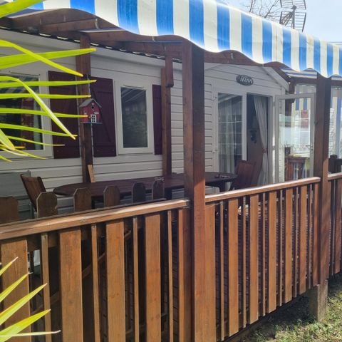 Stacaravan 8 personen - Stacaravan Confort 24-34m² - 3 kamers - overdekt terras + TV 6/8 pers