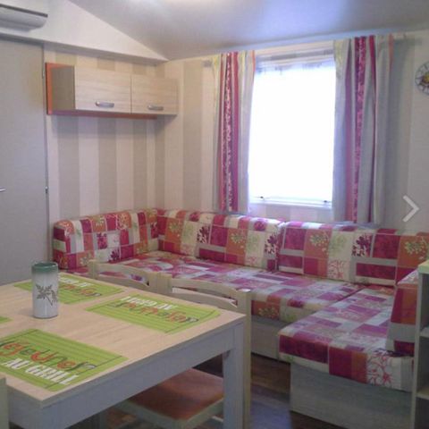 Stacaravan 6 personen - 3 slaapkamers