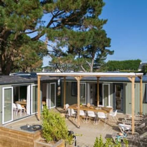 Stacaravan 10 personen - Cottage Friends 10p 5ch ****