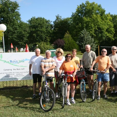 Camping Ushuaïa Villages Au Bois Joli - Yonne - Afbeelding N°6
