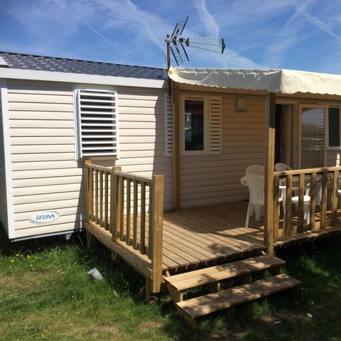 Stacaravan 6 personen - Comfort stacaravan TITANIA 30m² - 3 kamers + 15m² halfoverdekt terras