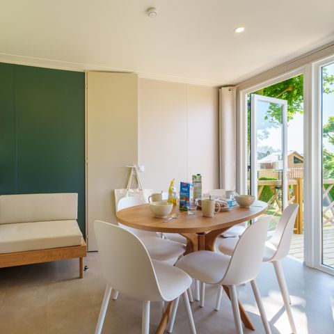 Stacaravan 6 personen - NIEUW// Villa de la Rance Prestige 40m² - 3 kamers - 2 badkamers - SPA - Overdekt terras