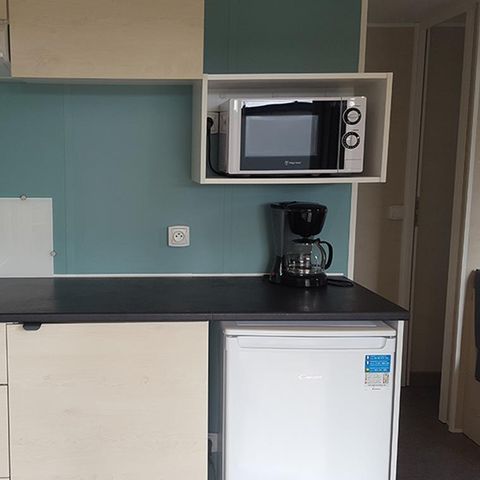 Stacaravan 2 personen - CAHITA 17m² - 1 kamer + overdekt terras
