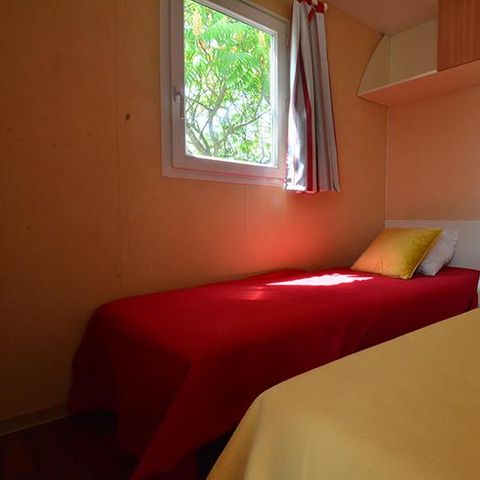 Stacaravan 4 personen - FLORES 31m² - 2 kamers + terras
