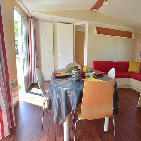 Stacaravan 4 personen - FLORES 31m² - 2 kamers + overdekt terras